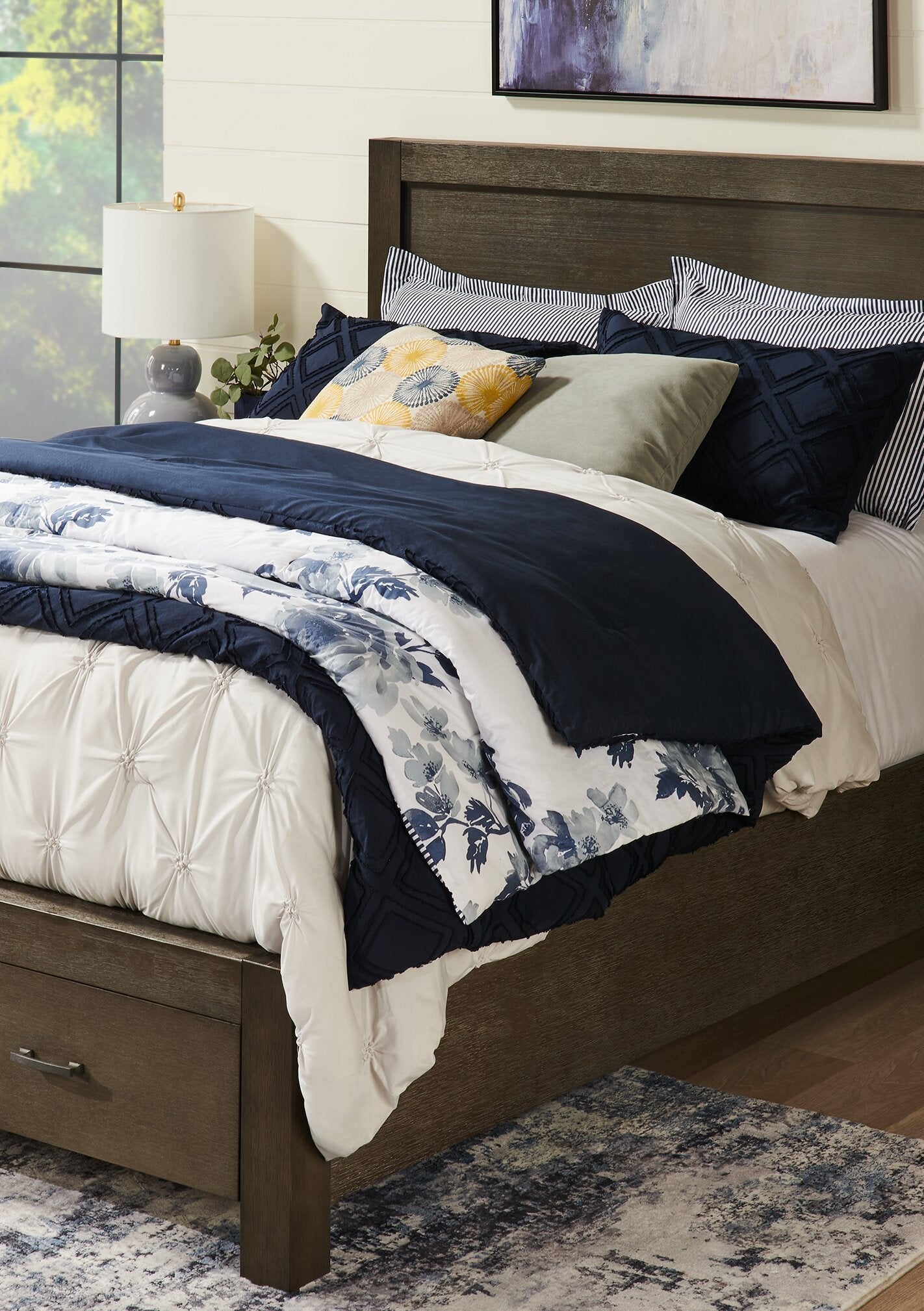 Brianna Light Grey 3-Piece Full/Queen Comforter Set|Ensemble d'édredon Brianna 3 pièces gris clair pour lit double ou grand lit|BRILG3FQ