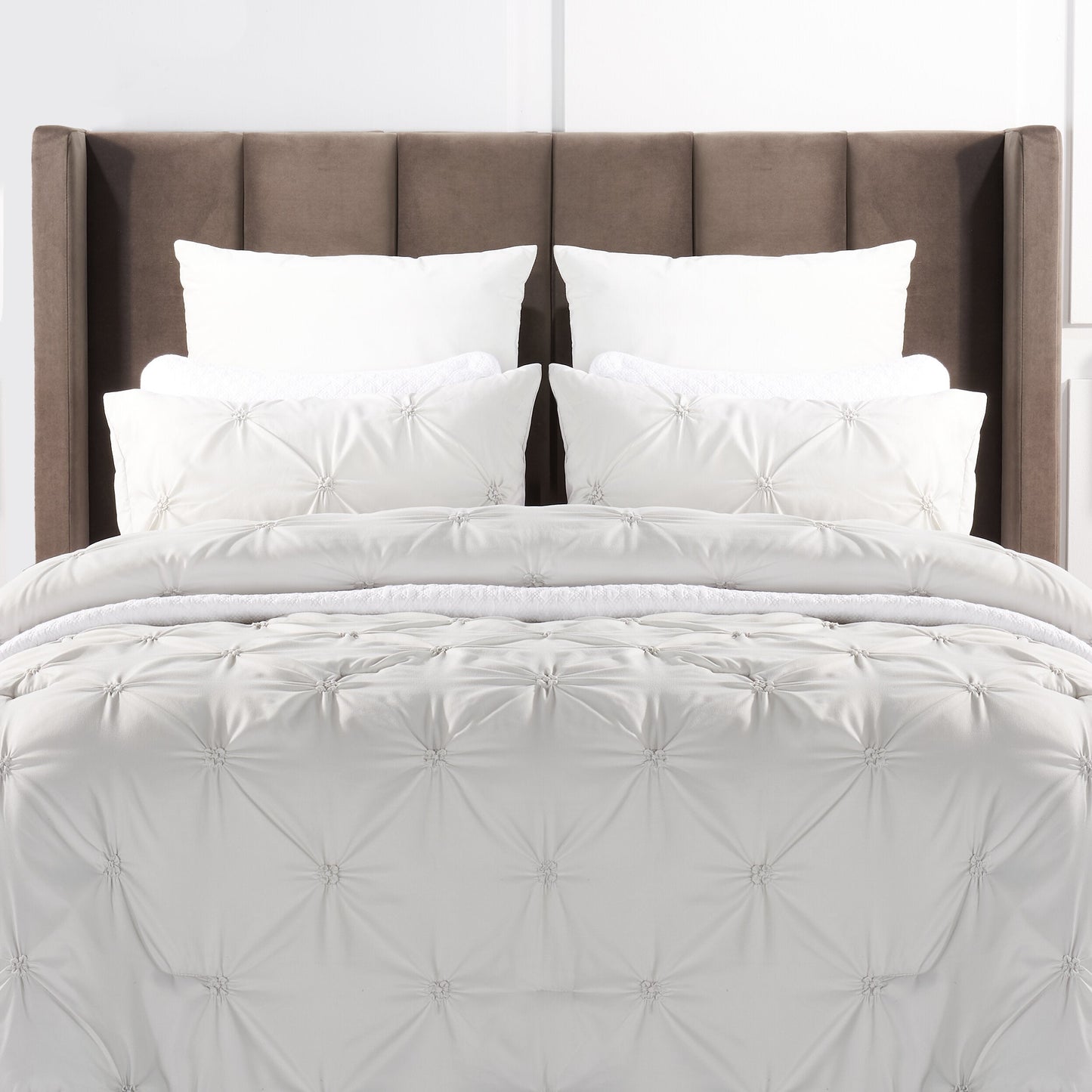 Brianna Light Grey 3-Piece Full/Queen Comforter Set|Ensemble d'édredon Brianna 3 pièces gris clair pour lit double ou grand lit|BRILG3FQ