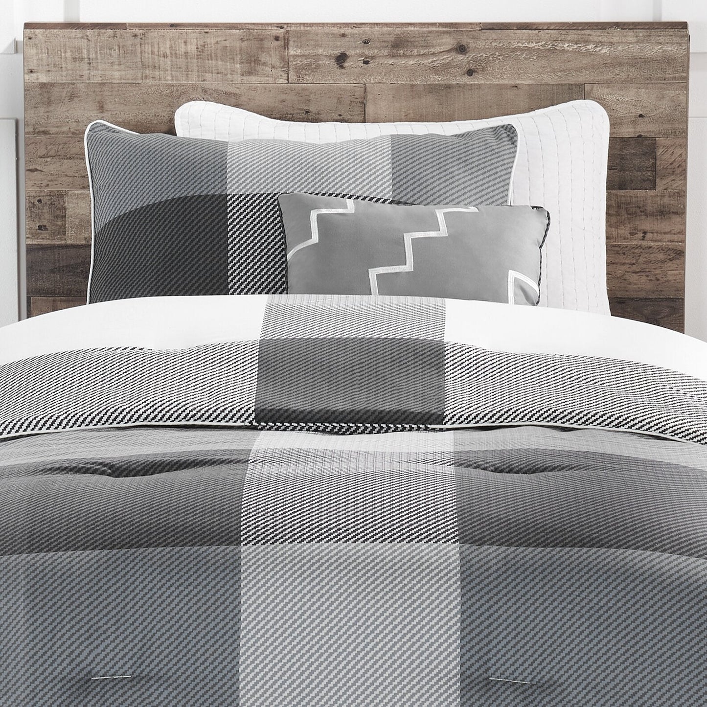 Charlie 4-Piece Full/Queen Comforter Set - Grey| Ensemble d'édredon Charlie 4 pièces pour lit double ou grand lit - gris | CHARL4FQ
