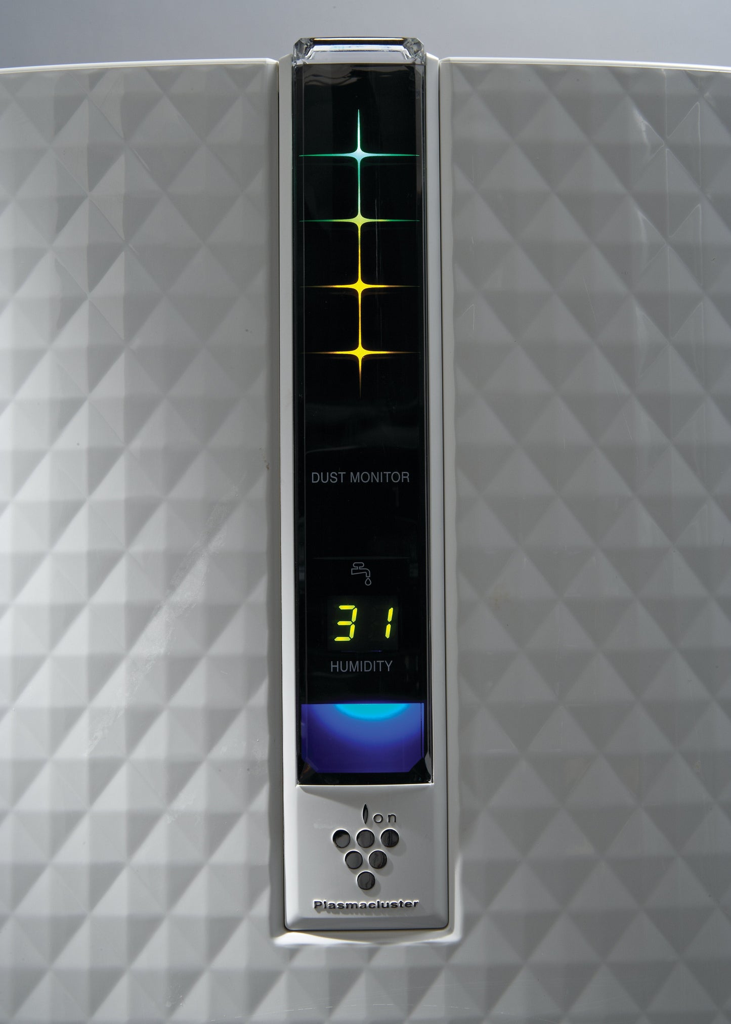 Sharp Plasmacluster® Air Purifier with Built-In Humidifier - KC850U | Purificateur d’air PlasmaclusterMD Sharp avec humidificateur intégré - KC850U | KC850UWW