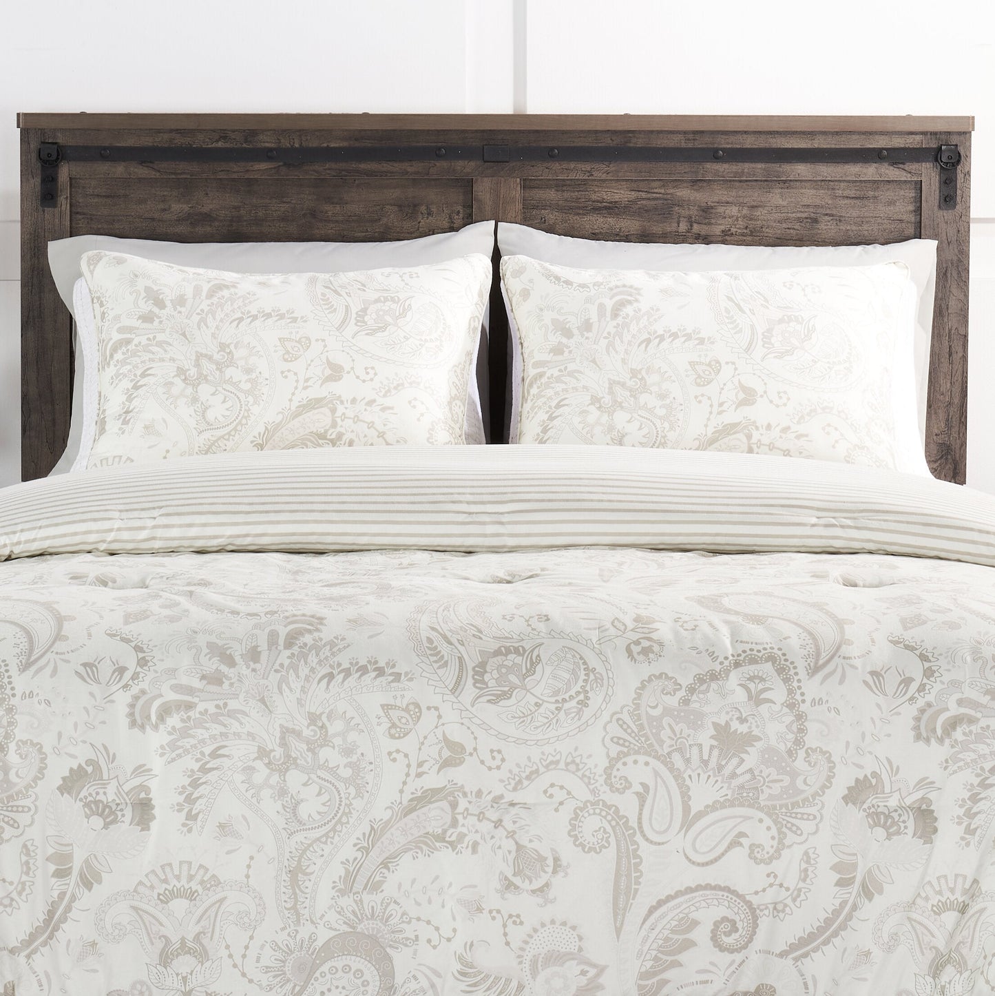 Indie Paisley 3-Piece Full/Queen Comforter Set - White|Ensemble d'édredon Indie Paisley 3 pièces pour lit double ou grand lit - blanc|PAISL3FQ