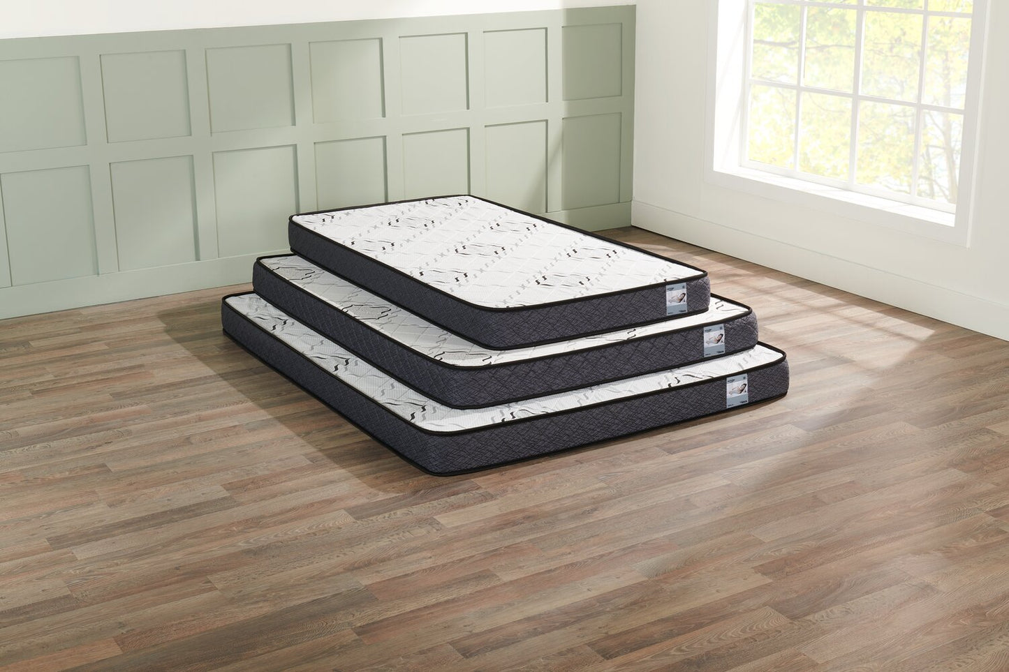 Springwall Emilia Tight Top Queen Mattress | Matelas à plateau régulier Emilia de Springwall pour grand lit