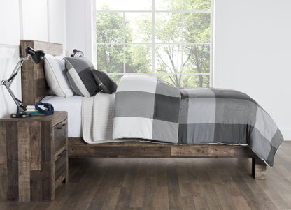 Charlie 4-Piece Full/Queen Comforter Set - Grey| Ensemble d'édredon Charlie 4 pièces pour lit double ou grand lit - gris | CHARL4FQ