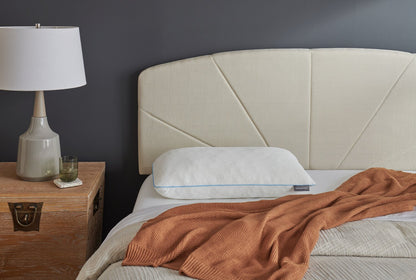 Tempur-Pedic® TEMPUR-Essential™ Adjustable Pillow | Oreiller ajustable TEMPUR-EssentialMC de Tempur-PedicMD