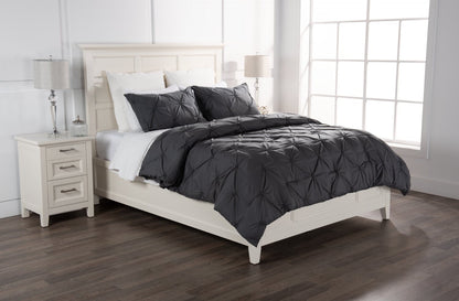 Brianna Dark Grey 3-Piece King Comforter Set|Ensemble d'édredon Brianna 3 pièces gris foncé pour très grand lit