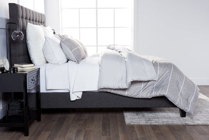 Stripes 3-Piece Full/Queen Comforter Set - Grey | Ensemble d'édredon Stripes 3 pièces pour lit double ou grand lit - gris | STRPE3FQ