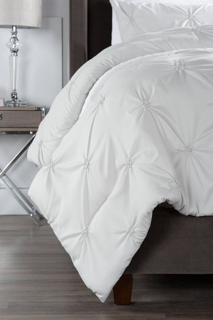 Brianna Light Grey 3-Piece Full/Queen Comforter Set|Ensemble d'édredon Brianna 3 pièces gris clair pour lit double ou grand lit|BRILG3FQ